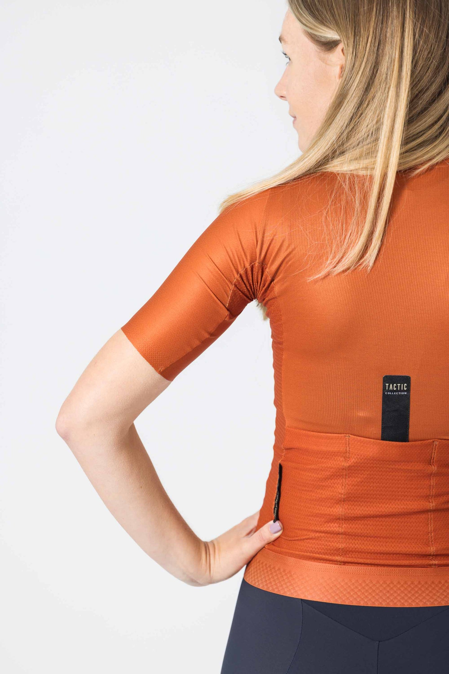 Maillot Manches Courtes Signature Essence Femme - Chestnut