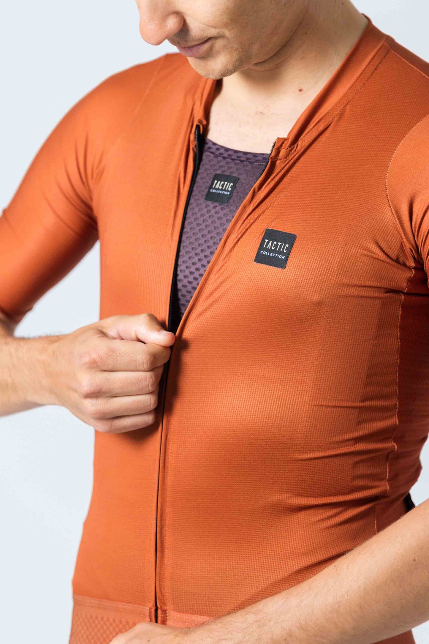 Maillot Manches Courtes Signature Essence Homme - Chestnut